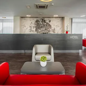 Fasthotel Linate ホテル セグラーテ